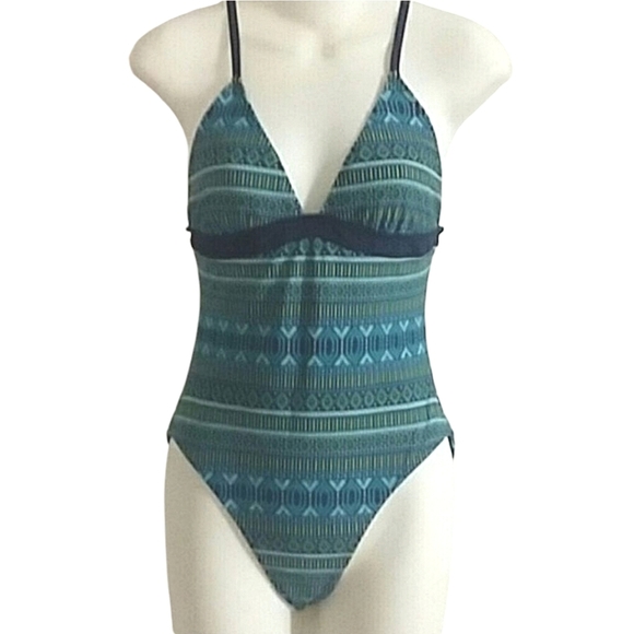 Old Navy  Swimsuit One Piece Aztec Print Size Small - Picture 1 of 4